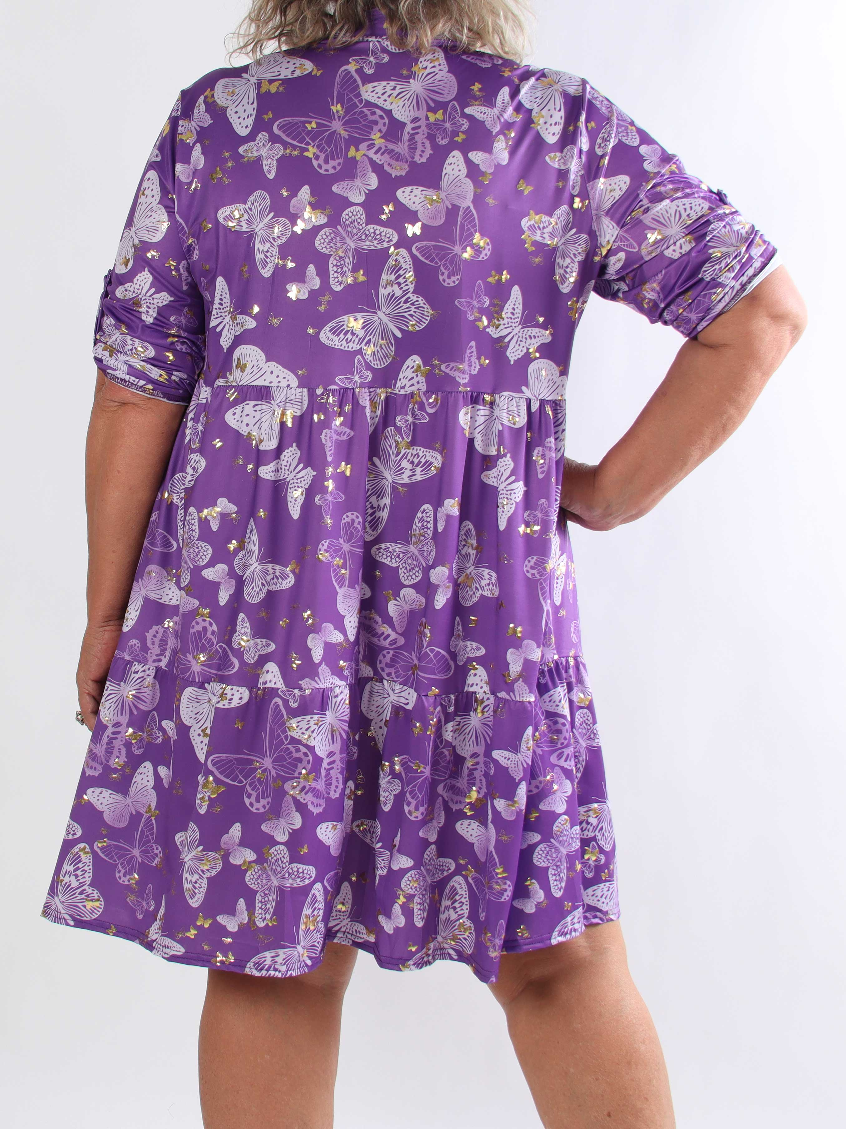 Milano Butterfly Midi - Elastisk plus size kjole med sødt sommerfugleprint og A-facon